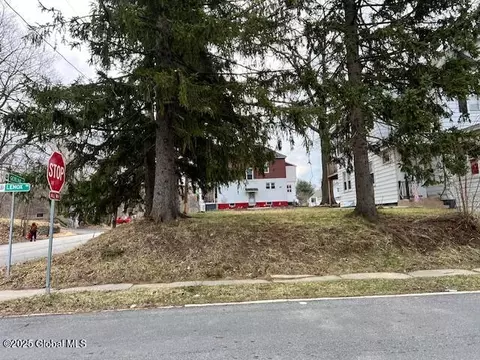L1 Lenox Road, Schenectady, NY 12308