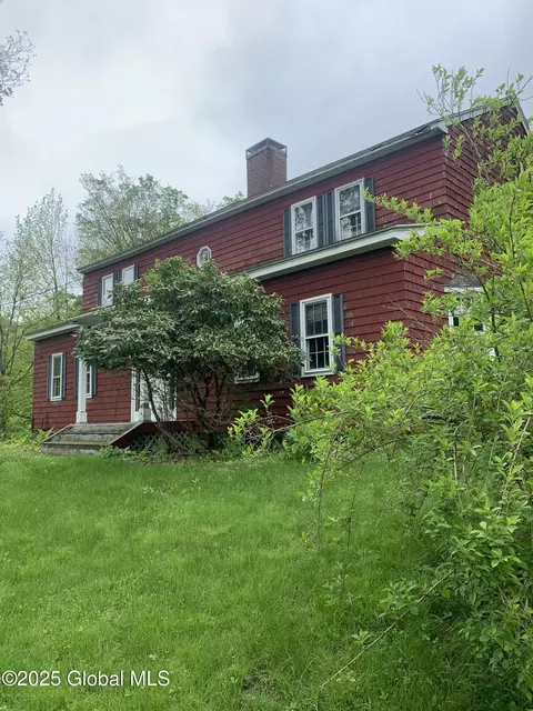 201 Presbyterian Hill Rd, Stephentown, NY 12168
