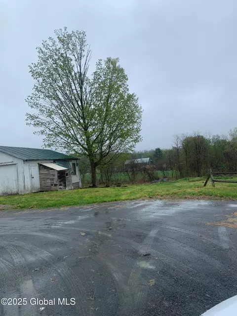7166 Ny-40, Argyle, NY 12809 photo 9