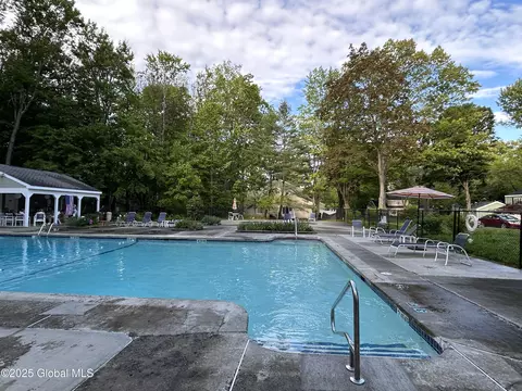 Exterior - 33 Oak Rd, Delmar, NY 12054 photo 6 of 7
