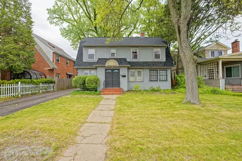 1013 Washington Ave, Albany, NY 12206