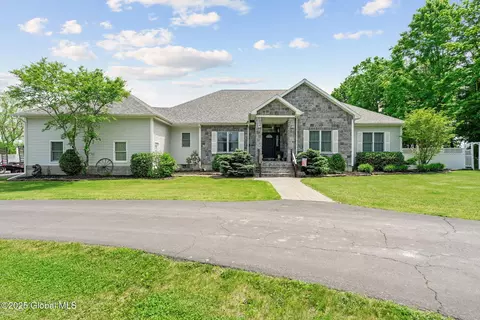 168 Quaker St, Johnsonville, NY 12094