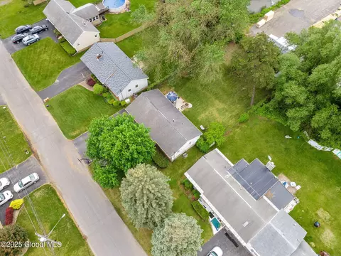 3291 Frank St, Schenectady, NY 12306 photo 38