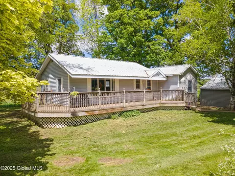 605 Lawyersville Rd, Cobleskill, NY 12043