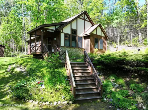 268 Dodd Hill Rd, Hague, NY 12836