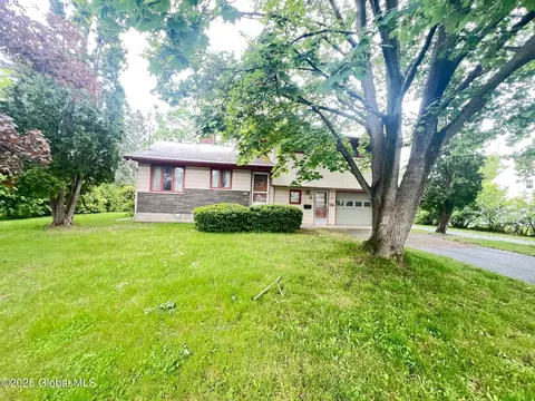 1345 Evergreen Ave, Schenectady, NY 12306
