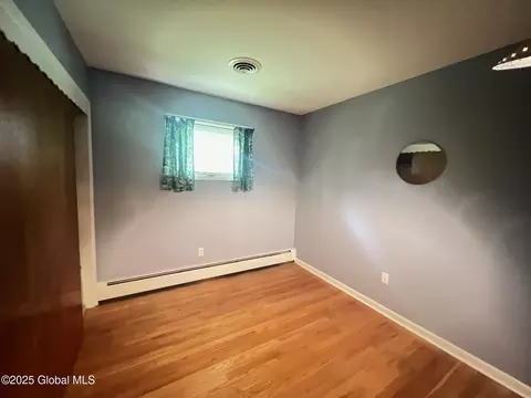 1345 Evergreen Ave, Schenectady, NY 12306 photo 16