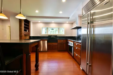 Kitchen - 51 Hoffman Rd, Saratoga Springs, NY 12866 photo 3 of 4