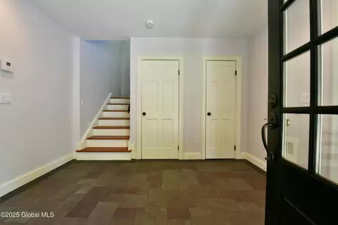 Entry Way - 51 Hoffman Rd, Saratoga Springs, NY 12866 photo 2 of 6