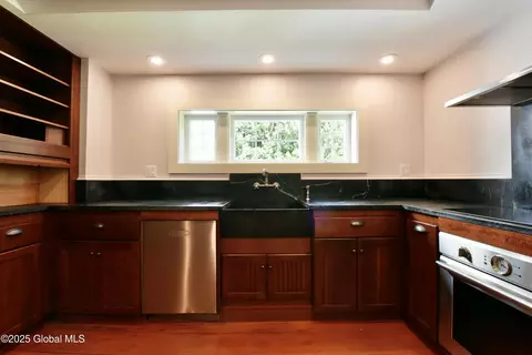 Kitchen - 51 Hoffman Rd, Saratoga Springs, NY 12866 photo 2 of 4