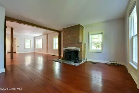 Living - 51 Hoffman Rd, Saratoga Springs, NY 12866 photo 7 of 13