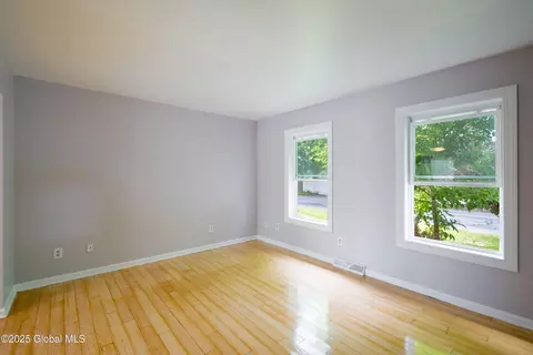 78 Dewitt Ave, Schenectady, NY 12304 photo 5