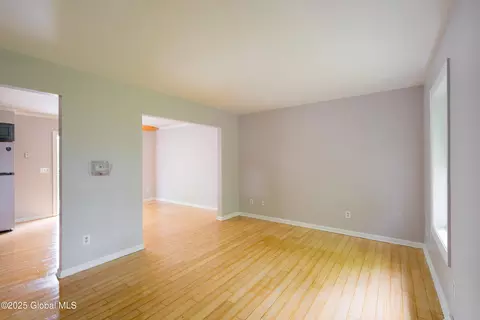 78 Dewitt Ave, Schenectady, NY 12304 photo 4