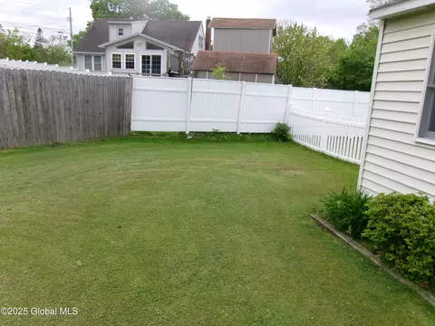 41 Amelia Dr, Schenectady, NY 12309 photo 28