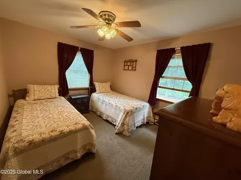 35 Seventh Ave, Hudson Falls, NY 12839 photo 17