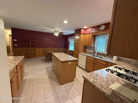 35 Seventh Ave, Hudson Falls, NY 12839 photo 11