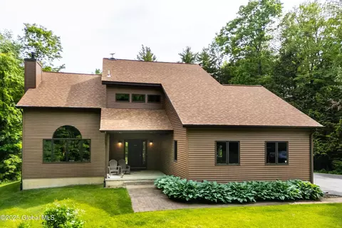 52 English Rd, Round Lake, NY 12151