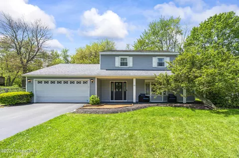 10 Bedford Dr, Latham, NY 12110
