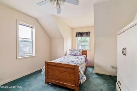 Bedroom - 110 Trinity Pl, Selkirk, NY 12158 photo 6 of 9