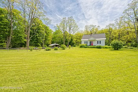 366 Conley Rd, Cambridge, NY 12816