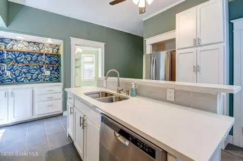 1348 Union St, Schenectady, NY 12308 photo 33