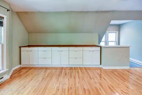1348 Union St, Schenectady, NY 12308 photo 59