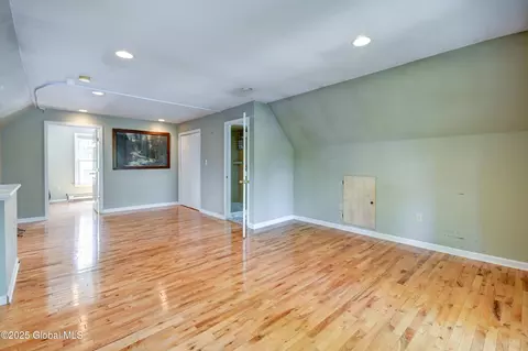 1348 Union St, Schenectady, NY 12308 photo 57