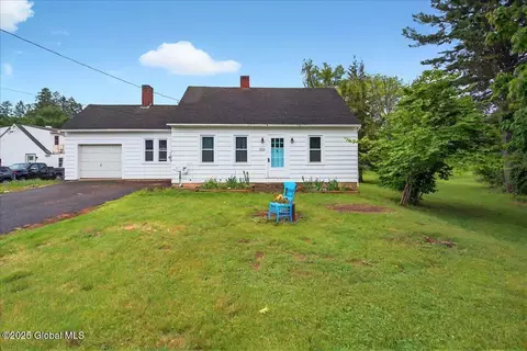 115 E 4th Ave, Tribes Hill, NY 12177 photo 2