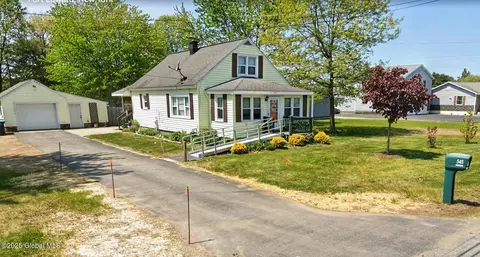 545 Gansevoort Rd, Fort Edward, NY 12828