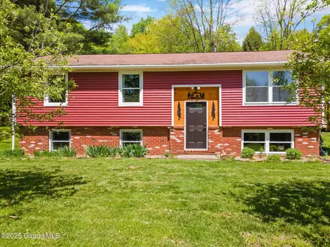 309 Dugway Rd, Stratford, NY 13470