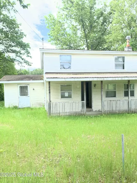 464 Upper Sherman Ave, Queensbury, NY 12804