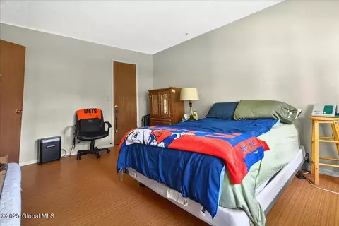 72 Algonquin Rd, Clifton Park, NY 12065 photo 24