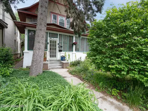 15 Cuyler Ave, Albany, NY 12209