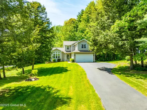 43 Hemlock Dr, Greenfield Center, NY 12833