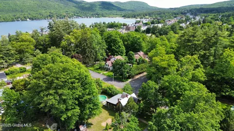 3 Norman St, Lake George, NY 12845
