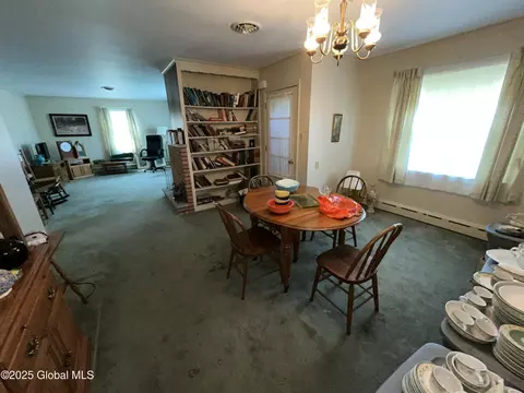 Dining - 11 Calhoun Rd, Troy, NY 12180 photo 1 of 2