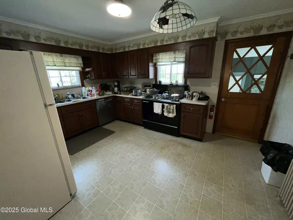 Kitchen - 11 Calhoun Rd, Troy, NY 12180 photo 2 of 3