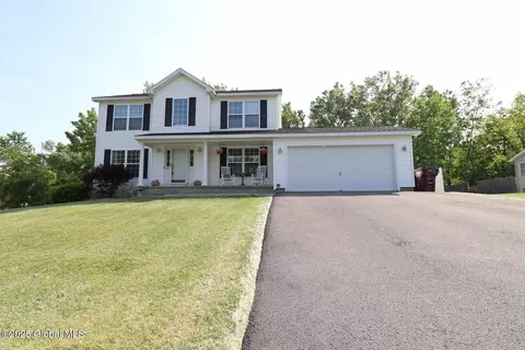 30 Battery Blvd, Mechanicville, NY 12118