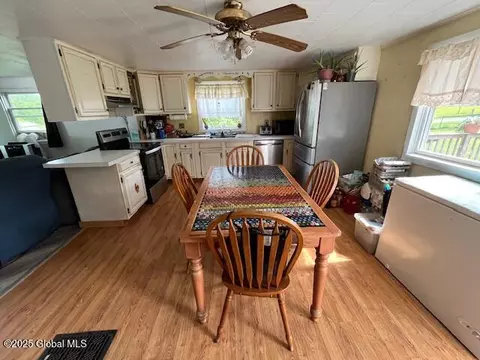 Dining - 679 Turnpike Rd, Eagle Bridge, NY 12057 photo 1 of 1
