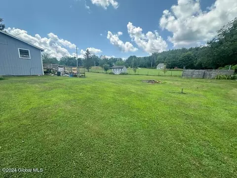 Exterior - 679 Turnpike Rd, Eagle Bridge, NY 12057 photo 6 of 17
