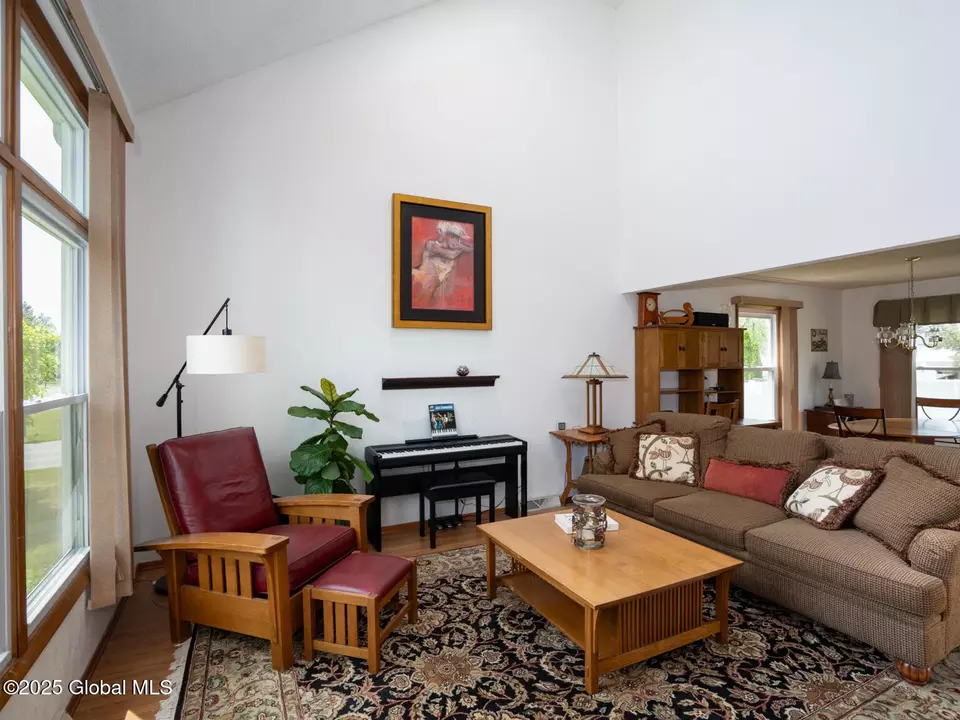 Living - 23 Rockefeller Blvd, Rensselaer, NY 12144 photo 2 of 6