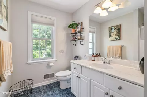 Bath - 3014 Patrick Rd, Schenectady, NY 12303 photo 7 of 7