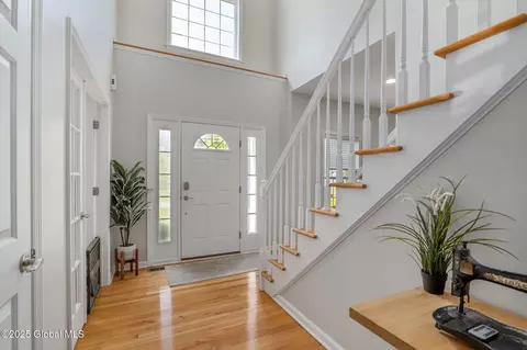 Entry Way - 3014 Patrick Rd, Schenectady, NY 12303 photo 1 of 3
