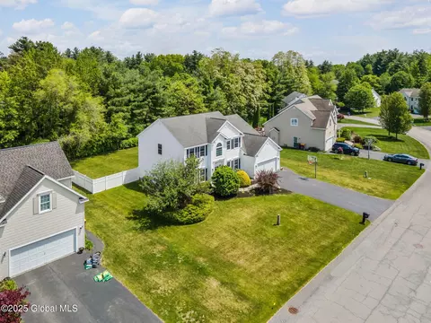 View/Area - 3014 Patrick Rd, Schenectady, NY 12303 photo 2 of 4