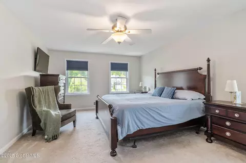 Bedroom - 3014 Patrick Rd, Schenectady, NY 12303 photo 1 of 8