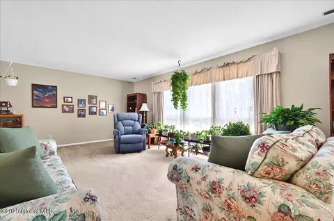 Living - 53 Harmon Rd, Schenectady, NY 12302 photo 1 of 3
