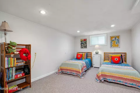 Bedroom - 11 Greenock Rd, Delmar, NY 12054 photo 6 of 7