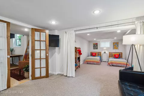 Bedroom - 11 Greenock Rd, Delmar, NY 12054 photo 5 of 7