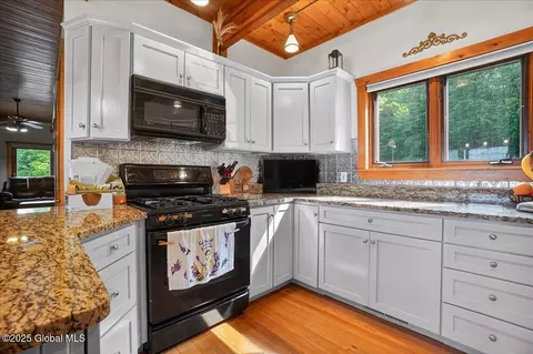 Kitchen - 78 Cramer Rd, Argyle, NY 12809 photo 3 of 4