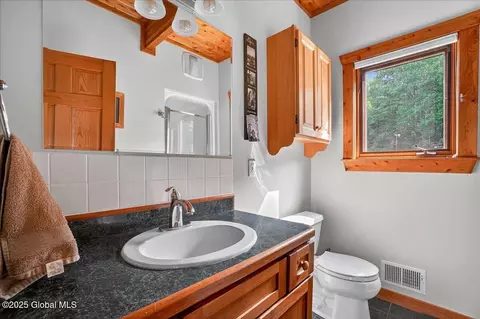 Bath - 78 Cramer Rd, Argyle, NY 12809 photo 2 of 5